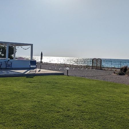 Lambou Beach Sunset Soroni Exteriér fotografie